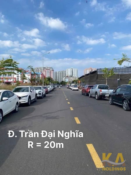 BÁN LÔ ĐẤT TĐC 10HA - P.10 - 74,7M (4,5 x 16,6) - ĐƯỜNG 20M - GIÁ 8,8 TỶ