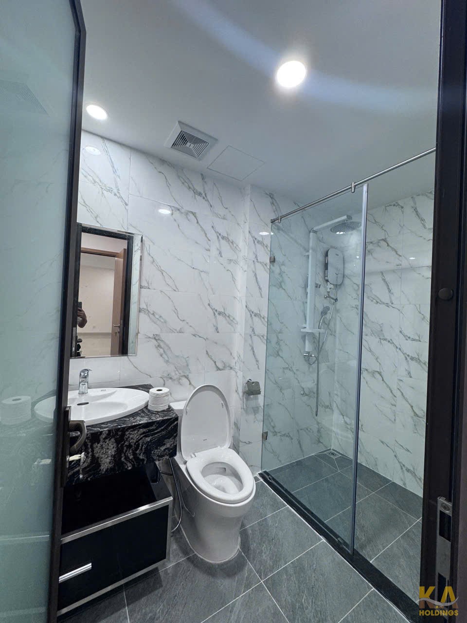 BÁN CĂN HỘ CENTREE POINT - 76M - 2PN 2WC - TẦNG TRUNG -  NỘI THẤT CĐT - GIÁ 4,1 TỶ