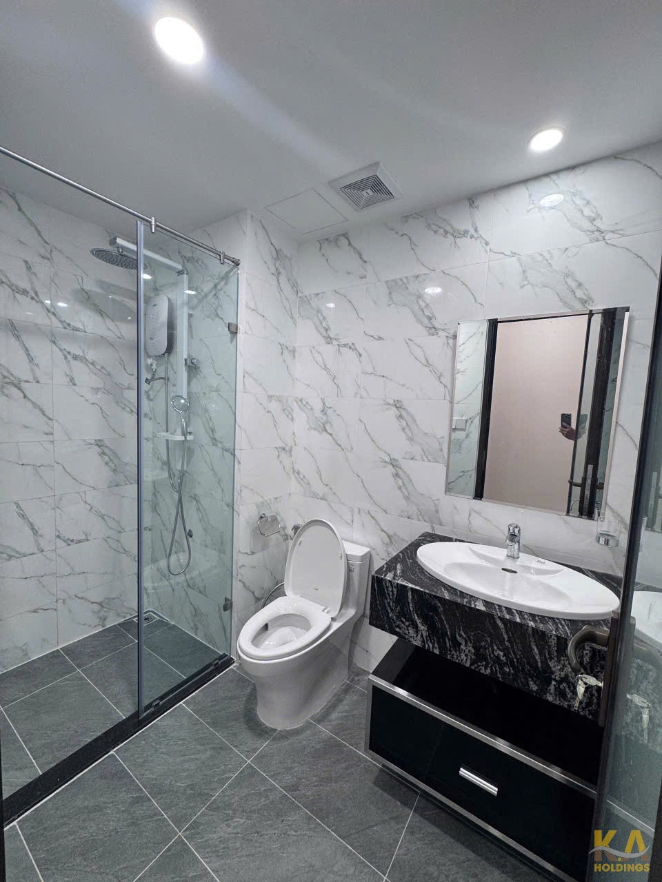 BÁN CĂN HỘ CENTREE POINT - 76M - 2PN 2WC - TẦNG TRUNG -  NỘI THẤT CĐT - GIÁ 4,1 TỶ