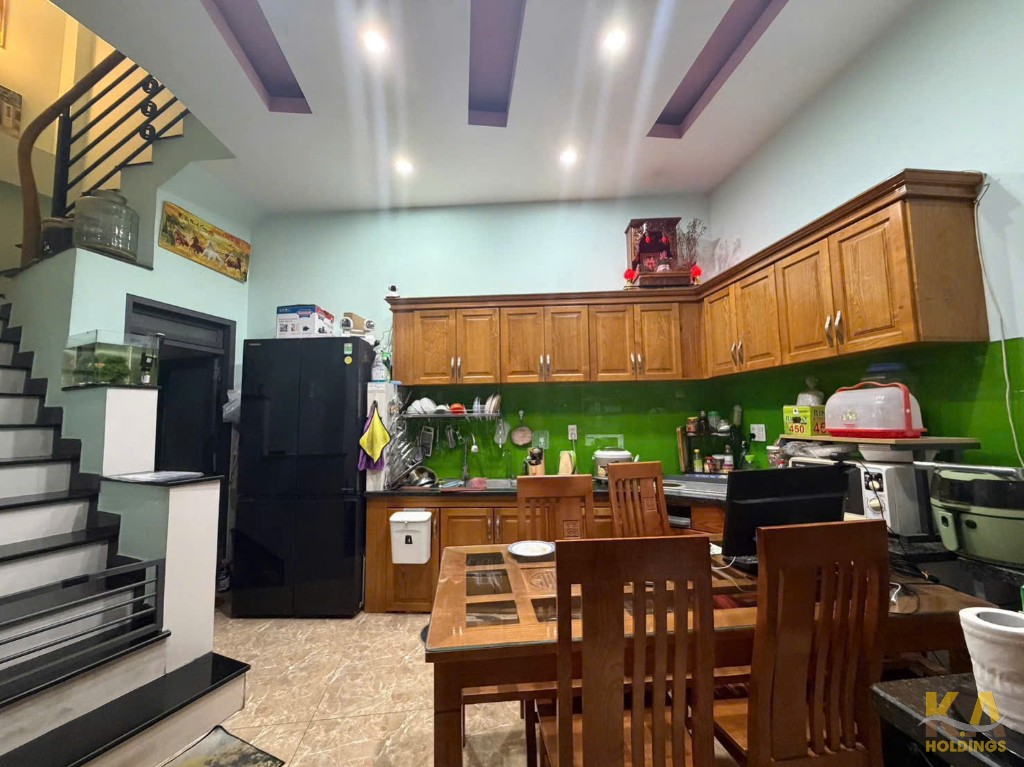 BÁN NHÀ MẶT TIỀN 1 TRỆT 2 LẦU HOÀNG VIỆT - 42M - THỔ CƯ 100% - ĐƯỜNG 15M - GIÁ 7,7 TỶ (TL)