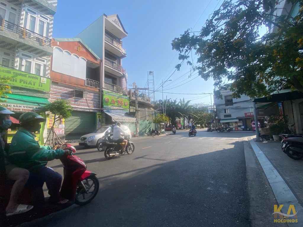 BÁN NHÀ 1TRỆT 2 LẦU MẶT TIỀN ĐỒ CHIỂU PHƯỜNG 1 VŨNG TÀU - 71M2 - HOÀN CÔNG -  GIÁ 15,8TỶ