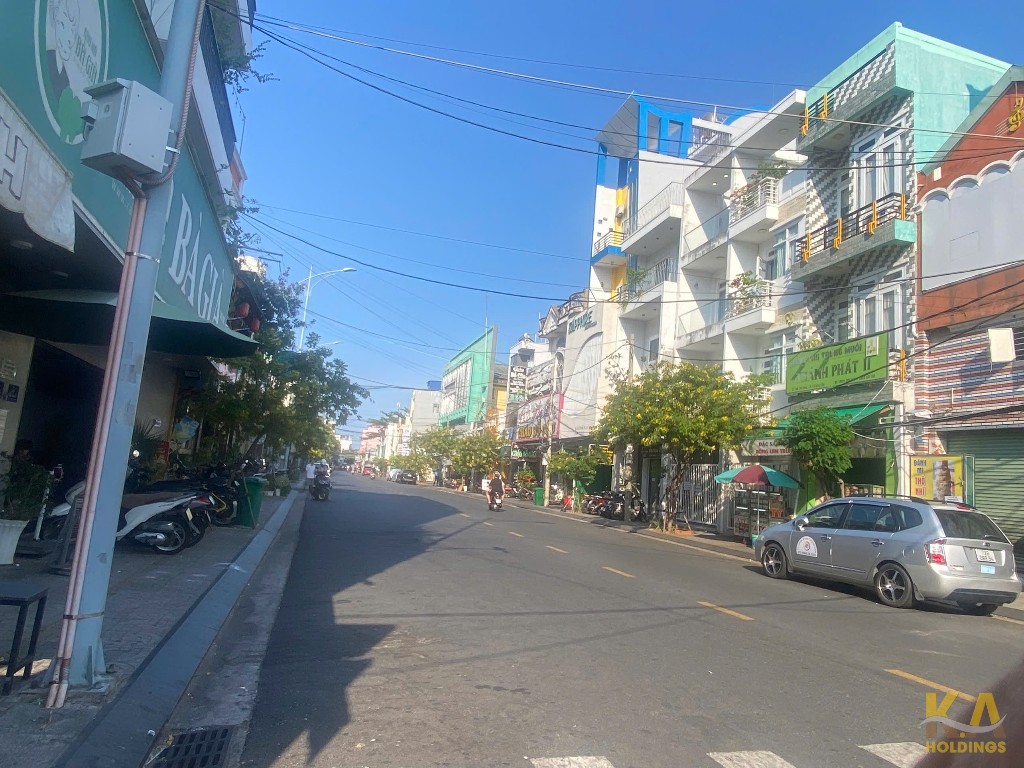 BÁN NHÀ 1TRỆT 2 LẦU MẶT TIỀN ĐỒ CHIỂU PHƯỜNG 1 VŨNG TÀU - 71M2 - HOÀN CÔNG -  GIÁ 15,8TỶ