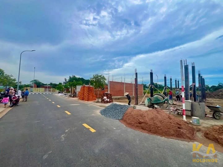 BÁN ĐẤT TĐC P.10 - LOCK A - ĐÔNG NAM - 75,1M (4,5x16,6) - ĐƯỜNG 13M - GIÁ 7,5 TỶ