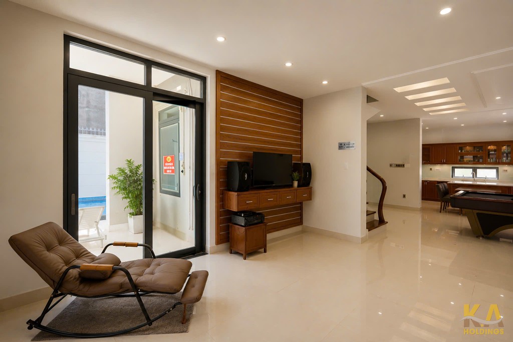 CHO THUÊ VILLA HỒ BƠI RIÊNG – KHU BIỆT THỰ THANH BÌNH – 350M² – 7PN – GIÁ 47 TRIỆU/THÁNG