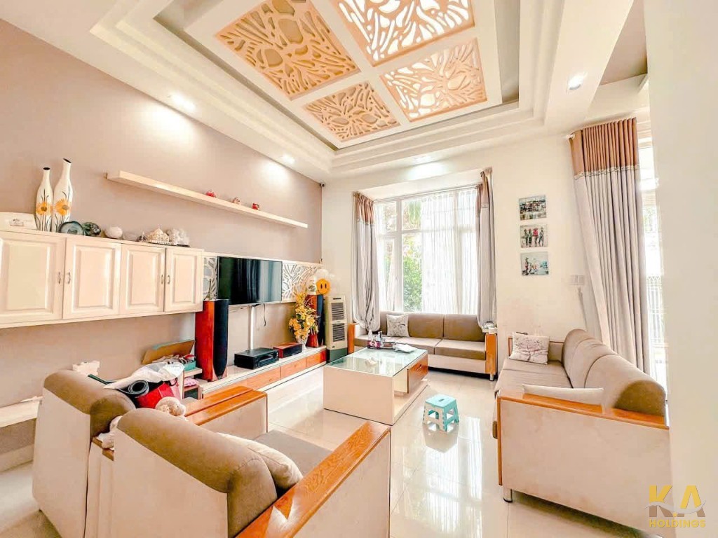 CHO THUÊ BIỆT THỰ TRẦN HUY LIỆU - 8X18M - 20 TRIỆU/THÁNG - NHÀ ĐÃ SƠN SỬA MỚI