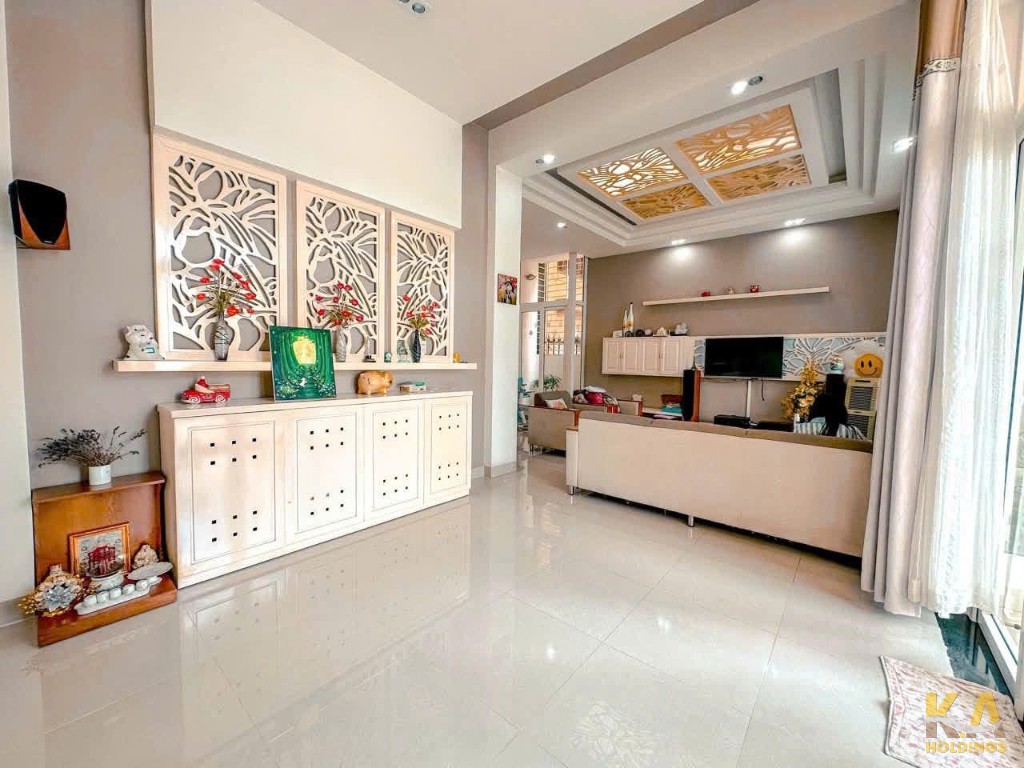 CHO THUÊ BIỆT THỰ TRẦN HUY LIỆU - 8X18M - 20 TRIỆU/THÁNG - NHÀ ĐÃ SƠN SỬA MỚI