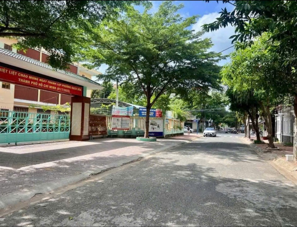 BÁN ĐẤT MẶT TIỀN KĐT CHÍ LINH - 72M (4,5x16) - TÂY BẮC- FULL THƠ CƯ - GIÁ 7,3 TỶ (TL)