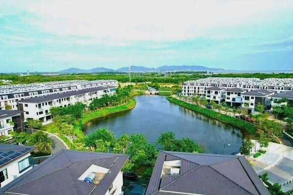 Bán BIỆT THỰ (CĂN GÓC) Trục Chính 21M KDC LAVIDA, Phường 12 - 222M2 (11.5x20)M - ĐB - Giá: 24 Tỷ