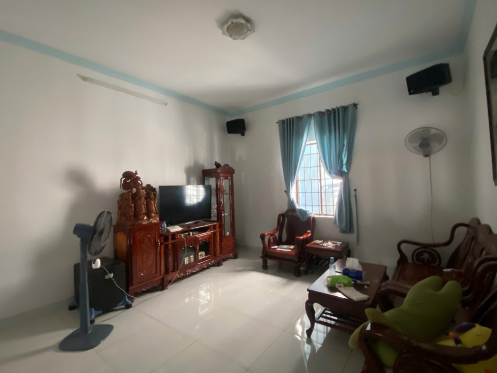 Bán Nhà 1 Trệt 2 Lầu MT Thanh Tịnh, KĐT Chí Linh- P. Rạch Dừa -  Vũng Tàu - 72M2  KT(4.5 x 16)M - TB- Giá: 11 Tỷ