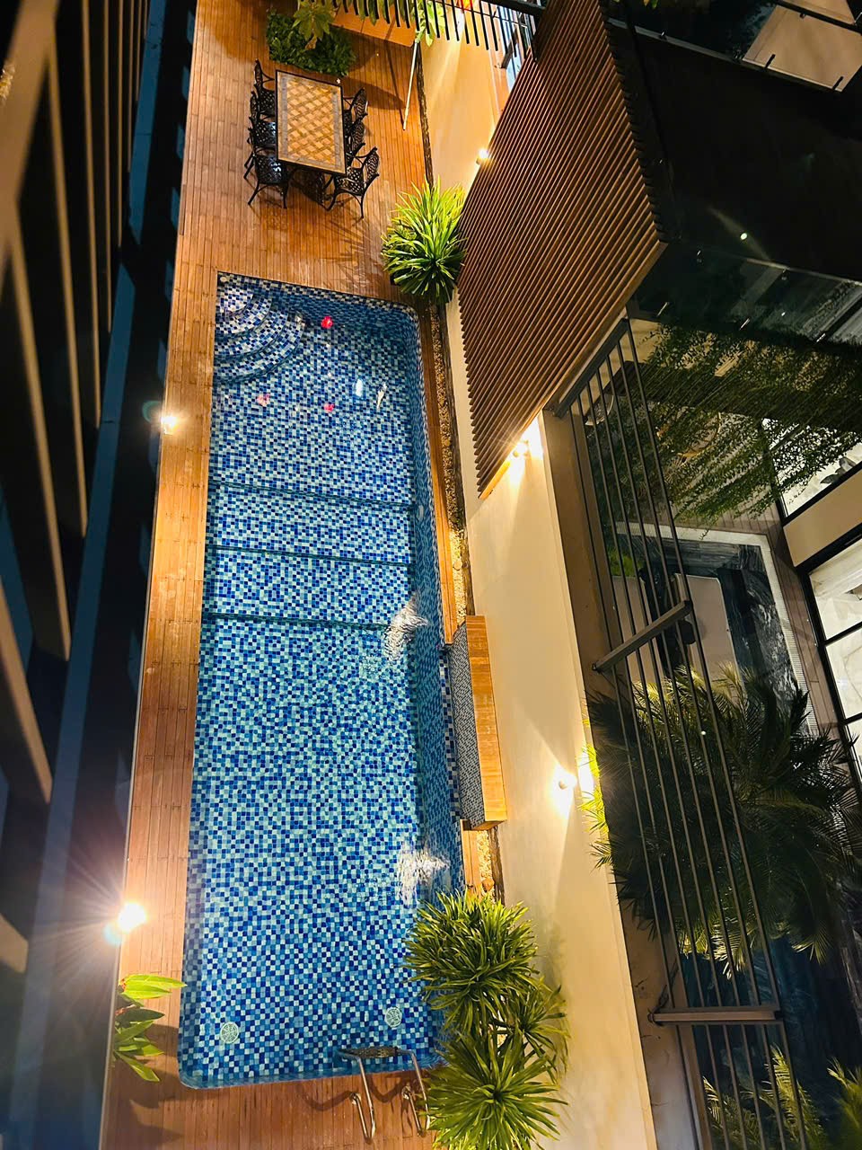 CHO THUÊ BIỆT THỰ 1 TRỆT 2 LẦU - KHU THANH BÌNH  - 330m  - CHỈ 50 TRIỆU/THÁNG
