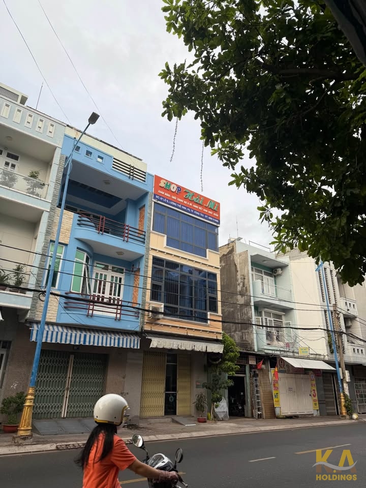🏡 BÁN NHÀ 3 LẦU MẶT TIỀN LƯƠNG THẾ VINH – P.9, VŨNG TÀU – 80M² – KT (5 x 16)M – HƯỚNG TÂY NAM – GIÁ 15 TỶ