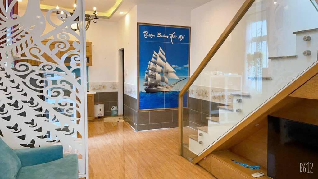 Bán Nhà (Căn Góc) 1 Trệt 2 Lầu hẻm 8M ÔTô HTCC, Phường 8,  Vũng Tàu - 82M2 (6.1x14.3)M - TN- Giá: 7,5 Tỷ