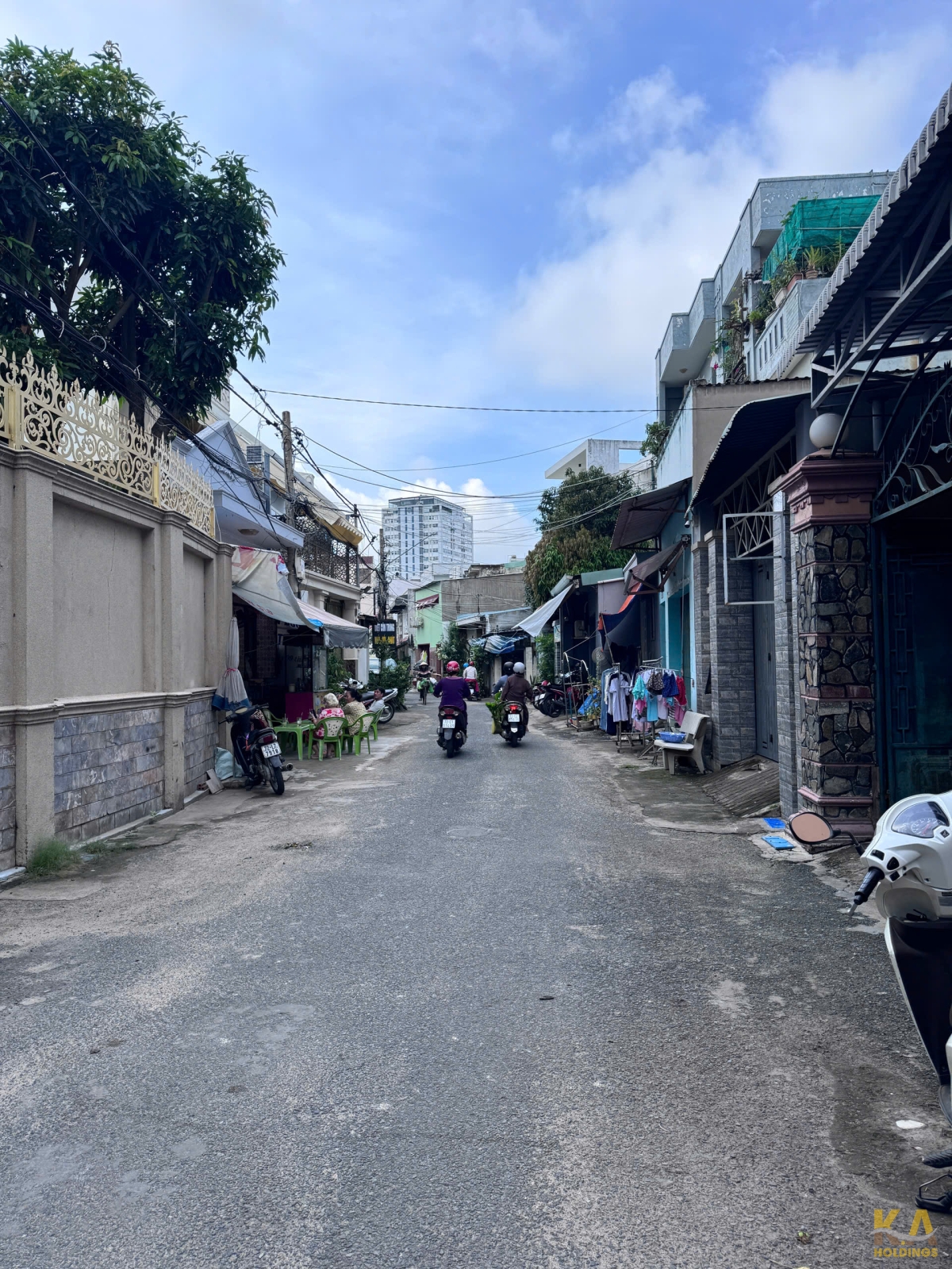 BÁN NHÀ 1 TRỆT 4 LẦU - ĐƯỜNG YÊN BÁI - P.4 - 153M (6,7 x 22,8) - HOÀN CÔNG - ĐÔNG NAM - GIÁ 19,999T (TL)