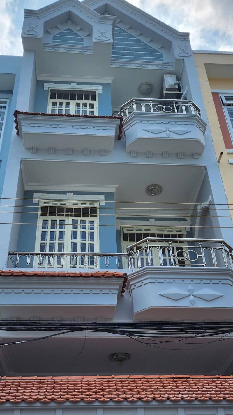 Bán căn nhà 1 trệt 3 lầu đường kha vạn cân, phường 7, tpvt_ 68m_ 4x17m_ gía 7,6 tỷ