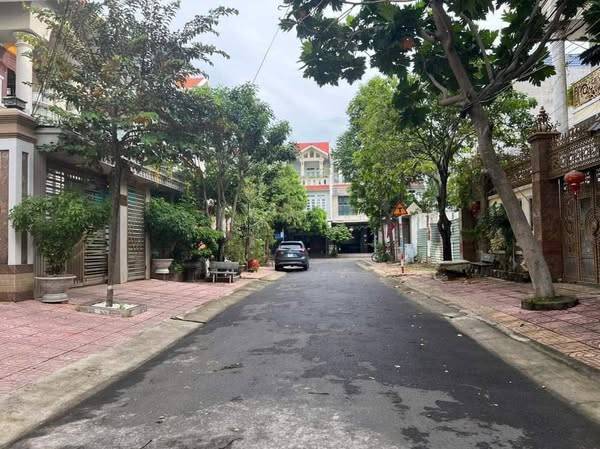 Bán Biệt Thự vip khu Đại An, Phường 9 - DT: 170M2 (10x17)M - ĐN - Hoàn Công - Giá: 17.9 Tỷ