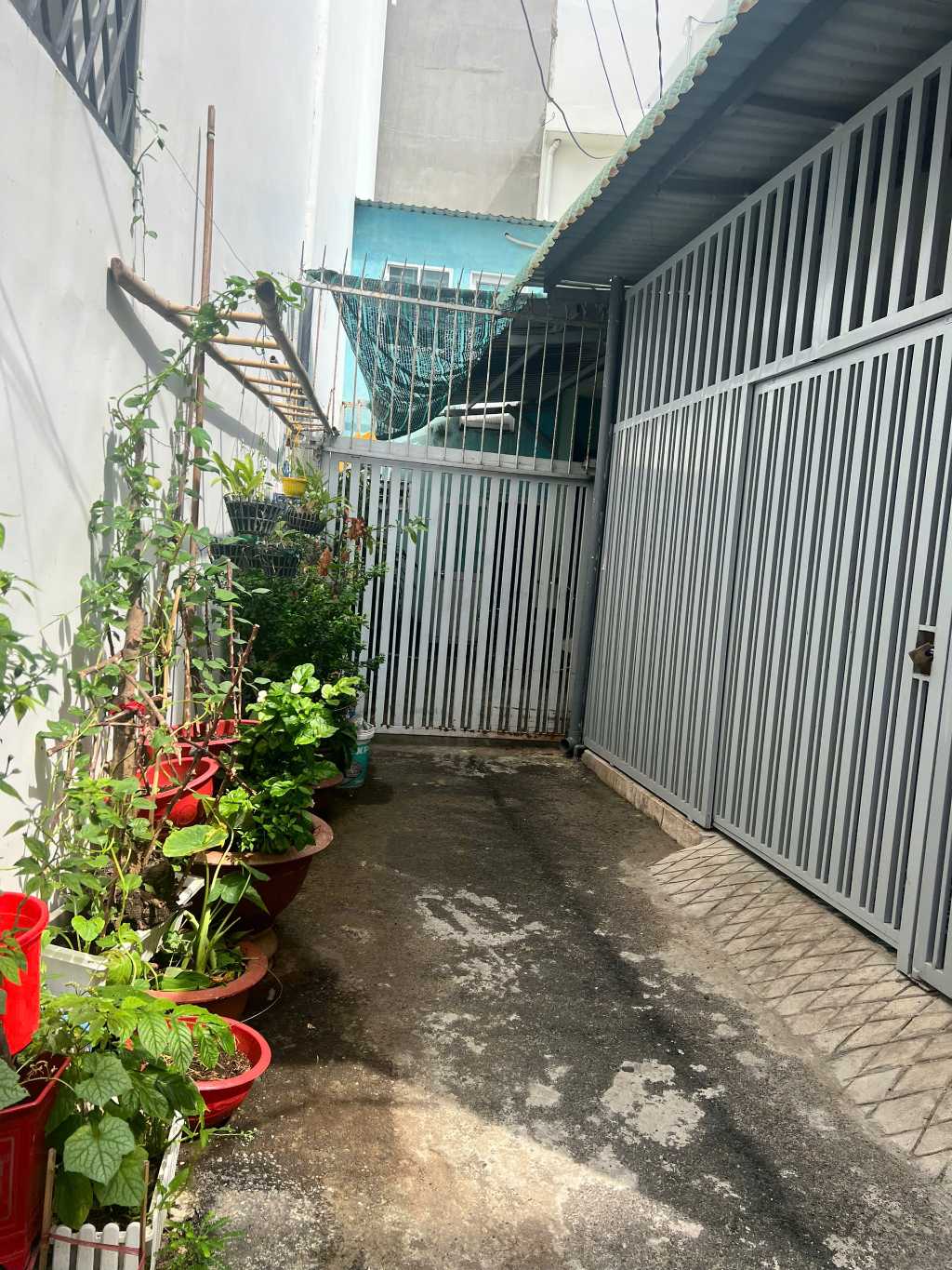 BÁN NHÀ 1 TRỆT 1 LẦU HẺM HOÀNG HOA THÁM – 82M – 5,5x15,5M – TB - GIÁ 5,7 TỶ