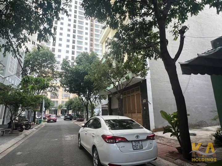 CHO THUÊ NHÀ KĐT CHÍ LINH (18 TẦNG) - 90M - HỢP ĐỒNG LÂU DÀI - NHÀ MỚI - GIÁ 6.5 TRIỆU/THÁNG