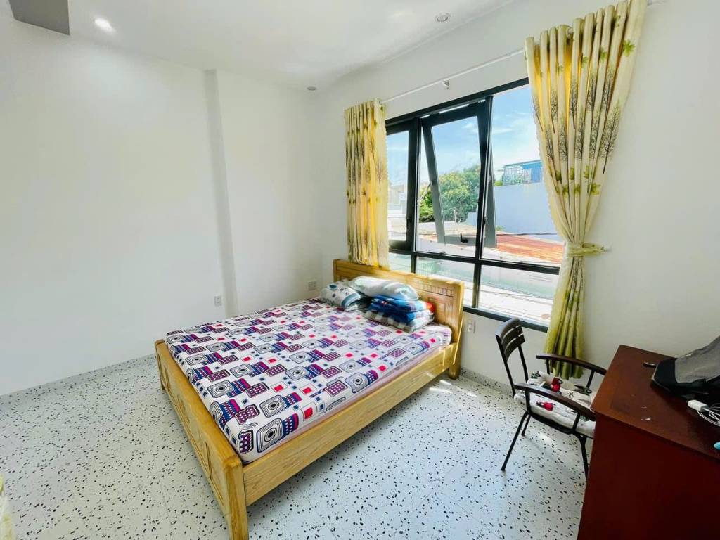 BÁN NHÀ GÓC 2 MẶT TIỀN – TRIỆU VIỆT VƯƠNG, P4, VŨNG TÀU  66M2 (8,5X7,7)M - DN - Giá 6.8 tỷ