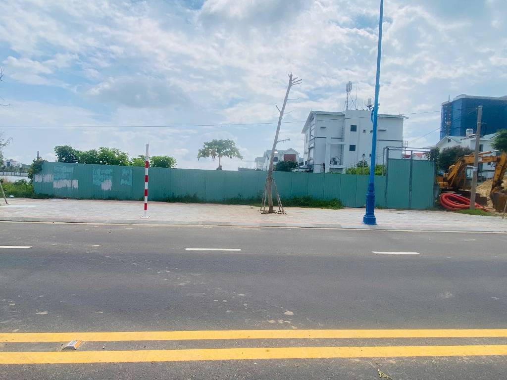 BÁN ĐẤT MẶT TIỀN ĐƯỜNG HÀ HUY TẬP (KDL LONG CUNG), PHƯỜNG 10, TPVT_ 1700M_ 24X72M - GIÁ 35 TRIỆU/M2