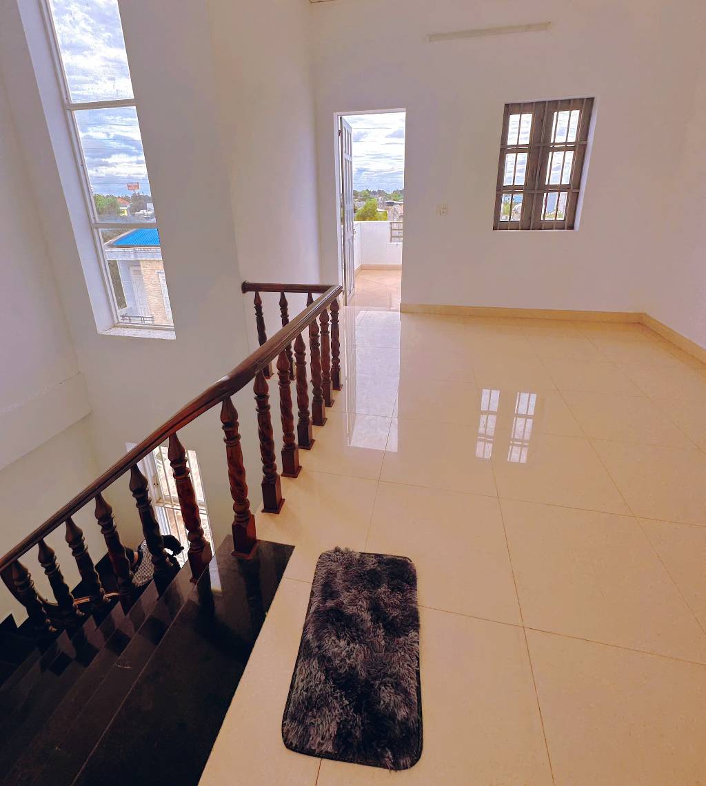 BÁN NHÀ 1 TRỆT 2 LẦU HẺM 2 Ô TÔ  1410/ ĐƯỜNG 30/4 - 66M2 - NGANG 6M - ĐN - GIÁ 4.2 TỶ
