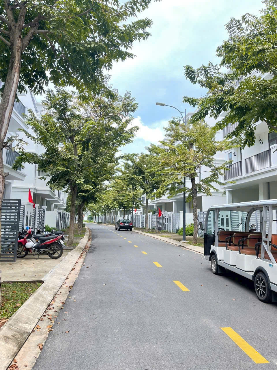 Bán Nhà NGANG 6M dự án LAVIDA, Phường 12, Vũng Tàu - 103M2 (6x17.2)M - TB - Giá: 9.1 Tỷ (Sổ đỏ sẵn)