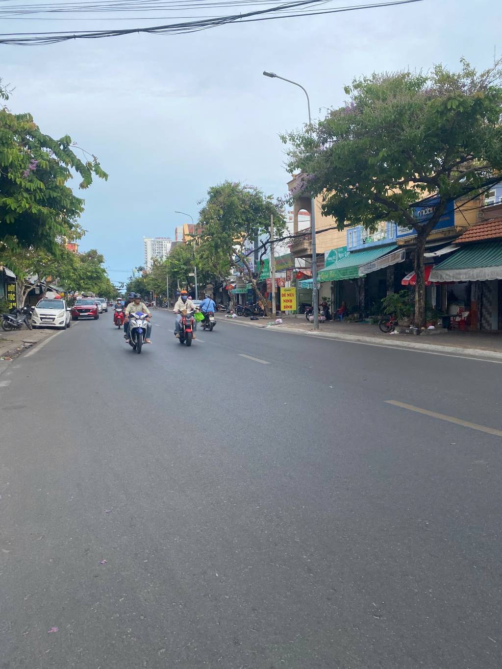 Bán nhà 1 trệt 2 lầu  MT Nguyễn An Ninh, Phường 7 - DT: 86M2 (4.3x17.5)M - ĐB- Giá: 11 Tỷ