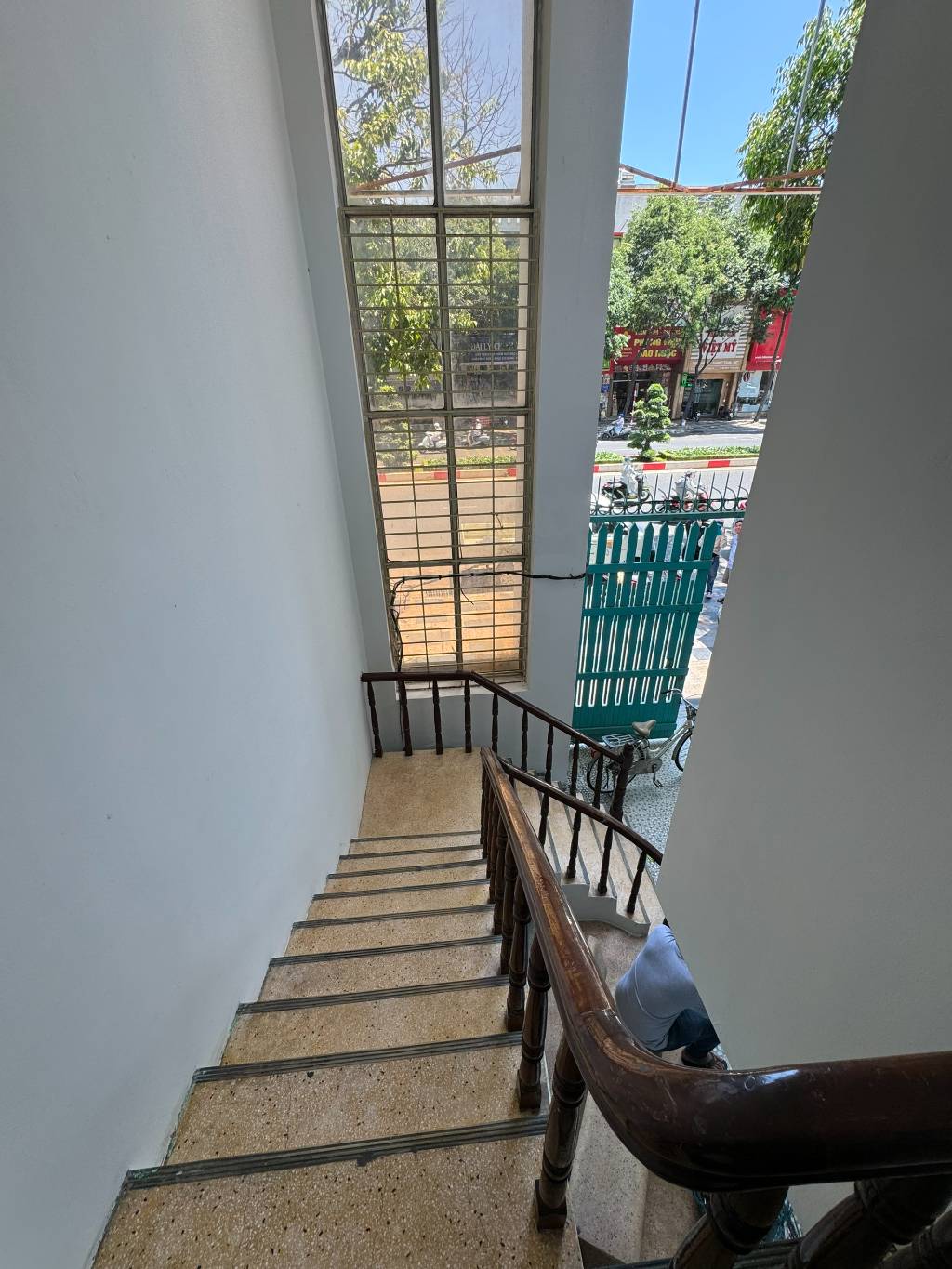 Bán Nhà 1 Trệt 4 Lầu Mặt Tiền LÊ HỒNG PHONG - Phường 7 - Vũng Tàu. - DT: 93M  (6 x 15.5)M - ĐB - Giá: 19 Tỷ TL