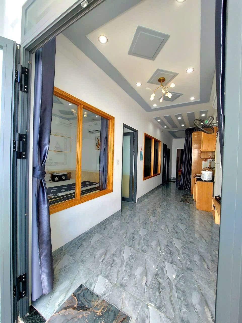 BÁN NHÀ 1 TRỆT 1 LẦU HẺM HOÀNG HOA THÁM – 82M – 5,5x15,5M – TB - GIÁ 5,7 TỶ