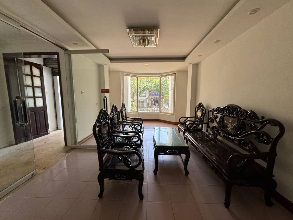 Bán Nhà 1 Trệt 4 Lầu Mặt Tiền LÊ HỒNG PHONG - Phường 7 - Vũng Tàu. - DT: 93M  (6 x 15.5)M - ĐB - Giá: 19 Tỷ TL