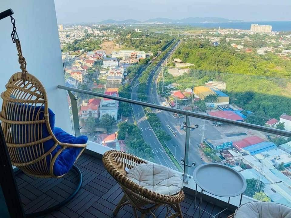 Bán nhanh căn studio gateway b view biển, tầng cao nội thất mới - giá 1,98 tỷ