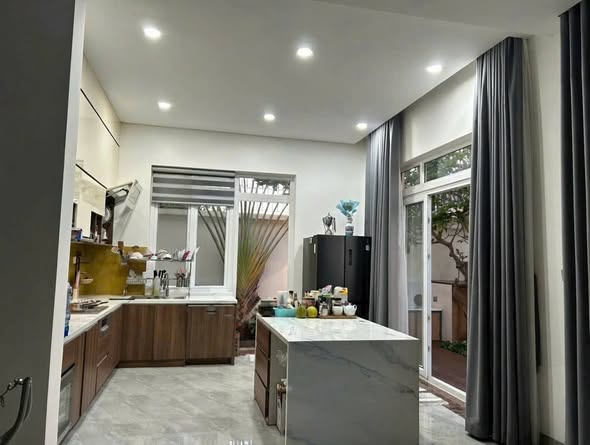 CHO THUÊ BIỆT THỰ 1 TRỆT 2 LẦU - KHU THANH BÌNH  - 330m  - CHỈ 50 TRIỆU/THÁNG