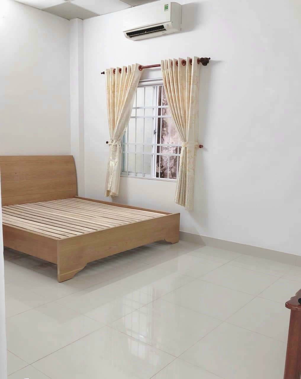 Bán nhà 1 trệt 1 lầu đường 30/4 p.rạch dừa, tp.vũng tàu_69m_5x14m_tn_g.iá 3.5 tỷ