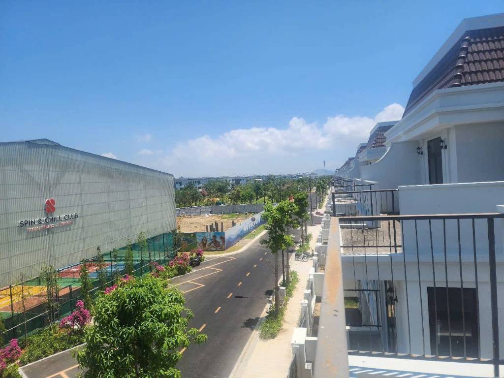 Bán Nhà Liền Kề KDC LAVIDA (Căn góc mảng xanh) , Phường 12 - DT: 91M2 (5.3x17.2)M - TB - Giá: 6.7 Tỷ