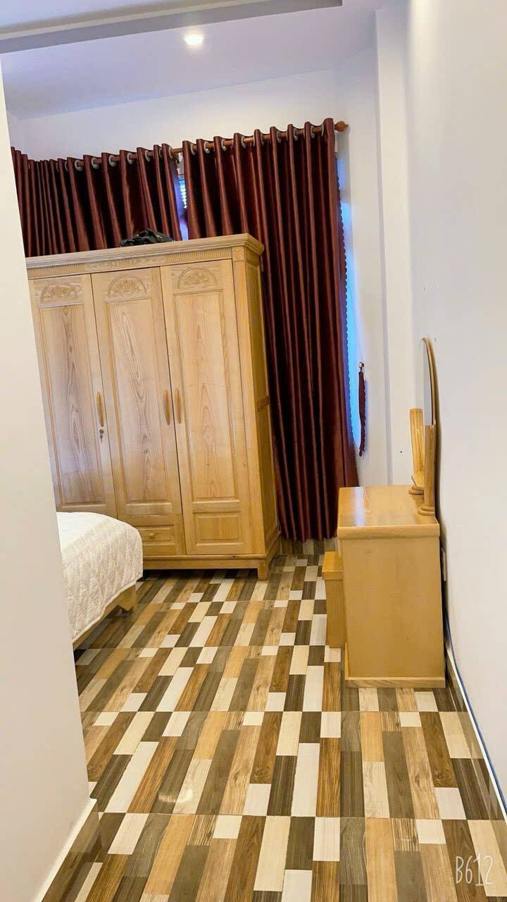 Bán Nhà (Căn Góc) 1 Trệt 2 Lầu hẻm 8M ÔTô HTCC, Phường 8,  Vũng Tàu - 82M2 (6.1x14.3)M - TN- Giá: 7,5 Tỷ