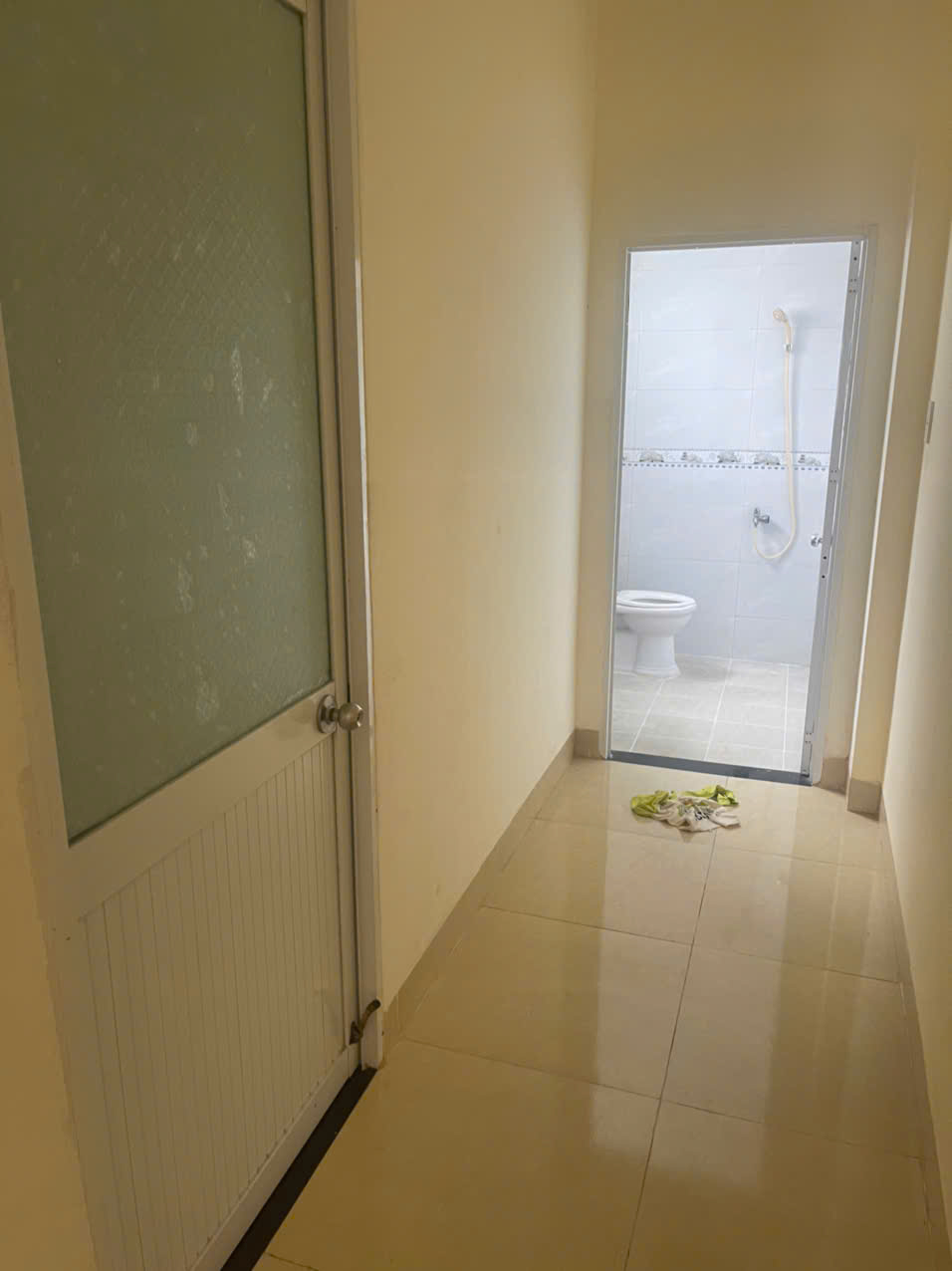 BÁN NHÀ 1 LẦU 1 TRỆT - MẶT TIỀN HẺM 945 ĐƯỜNG 30/4 - DT 68M2 HƯỚNG ĐB - GIÁ 3.1 TỶ