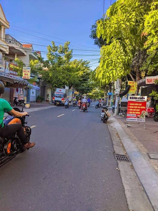 Bán CĂN GÓC Mặt tiền Ngô Quyền- Rach Dừa- TP Vũng Tàu - 79.3M2  KT(7.66 x 13.95)M - TN&TB- Giá: 9.1 Tỷ