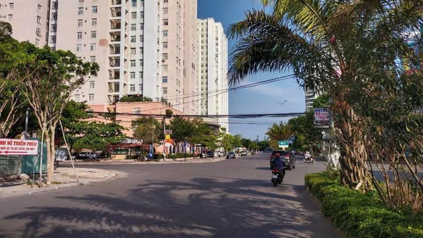 BÁN ĐẤT MẶT TIỀN NGUYỄN HỮU CẢNH - KĐT CHÍ LINH - 68M (4.5x17)M - ĐB - ĐƯỜNG 24M - GIÁ 12.5 TỶ