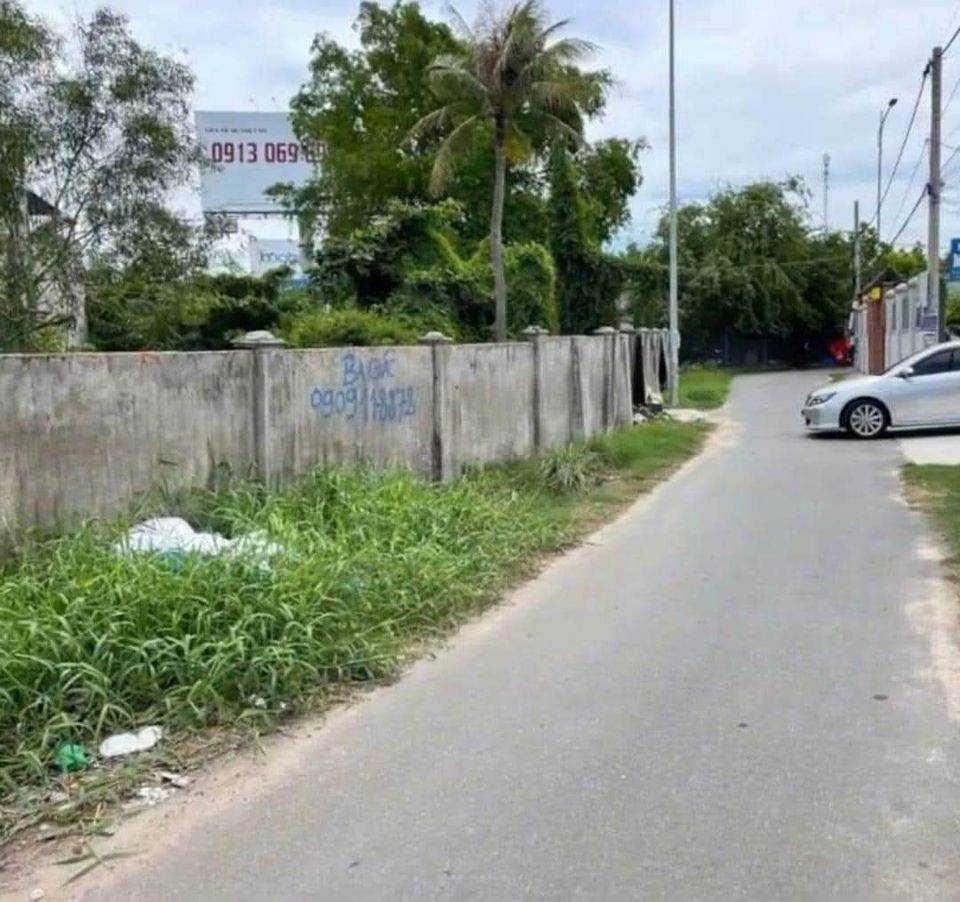 CẦN BÁN ĐẤT ĐƯỜNG HOA LƯ - P12_ VŨNG TÀU_ 500M_ 45M NGANG_ GIÁ 4,5 TỶ