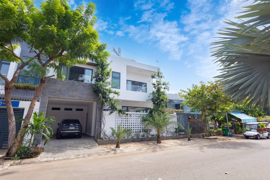 Bán biệt thự vip thanh bình- vị trí kinh doanh đắc địa, du lịch trọng điểm vũng tàu- giá 23 tỷ