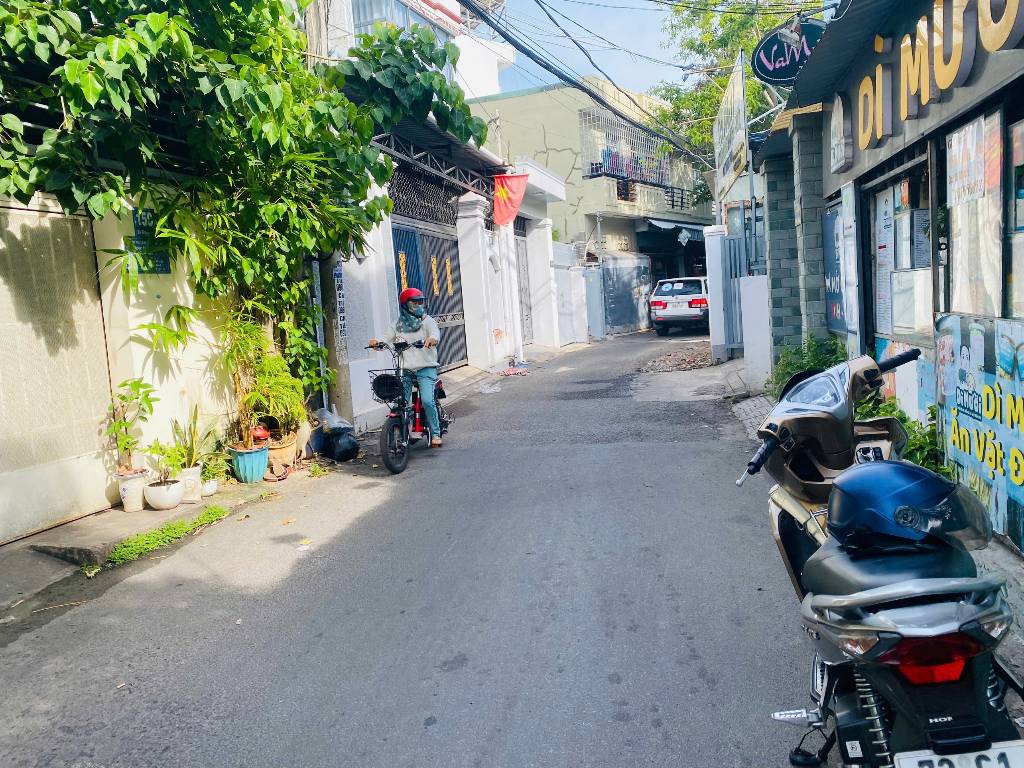 Bán gấp nhà 1trệt 1lửng 2lầu  mặt tiền phường 4, vũng tàu - 76m - 4,46x15m - tn - giá 8,5 tỷ