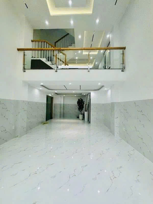 Bán nhà 1t 1l 2 lầu mt cô giang - p4 - tpvt - 55m - 5x11m - tây tt - hoàn công - giá 10,8 tỷ