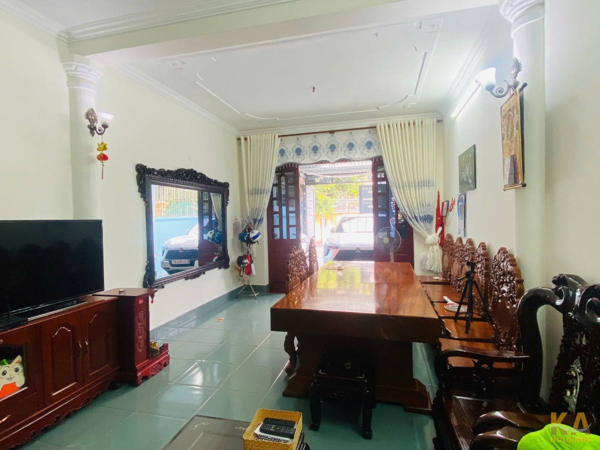 BÁN NHÀ 1 TRỆT 1 LẦU ĐƯỜNG HOÀNG VĂN THỤ - P.7 - 80M (4x20) - HẺM OTO 5M - GIÁ 11,5 TỶ