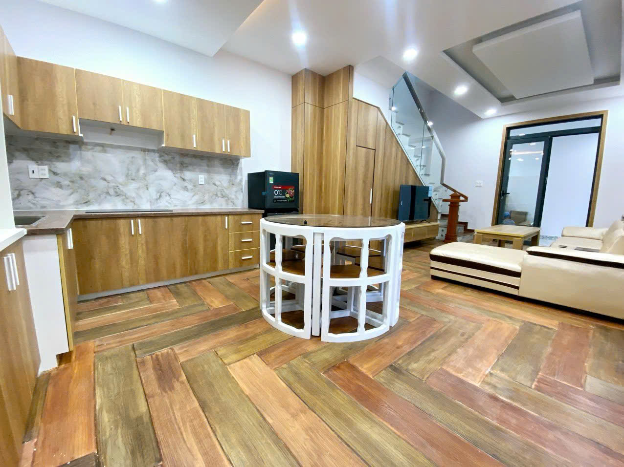 Nhà 1 t 3 lầu mặt tiền nguyễn thị minh khai. p8. vũng tàu – 88,1m – 14x7,3m – đn – giá 12 tỷ