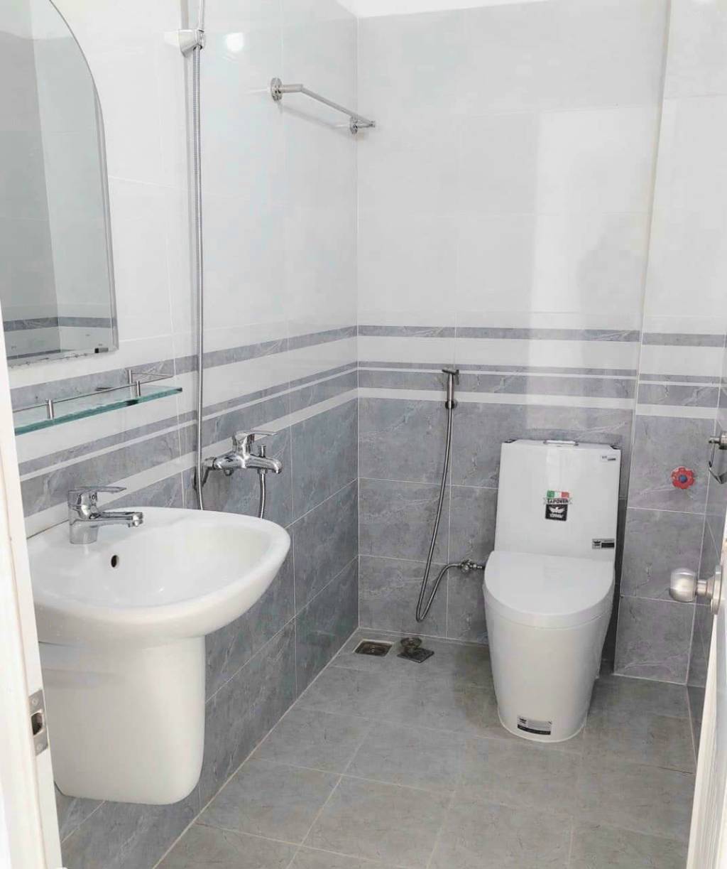 Bán nhà 1 trệt 1 lầu đường 30/4 p.rạch dừa, tp.vũng tàu_69m_5x14m_tn_g.iá 3.5 tỷ
