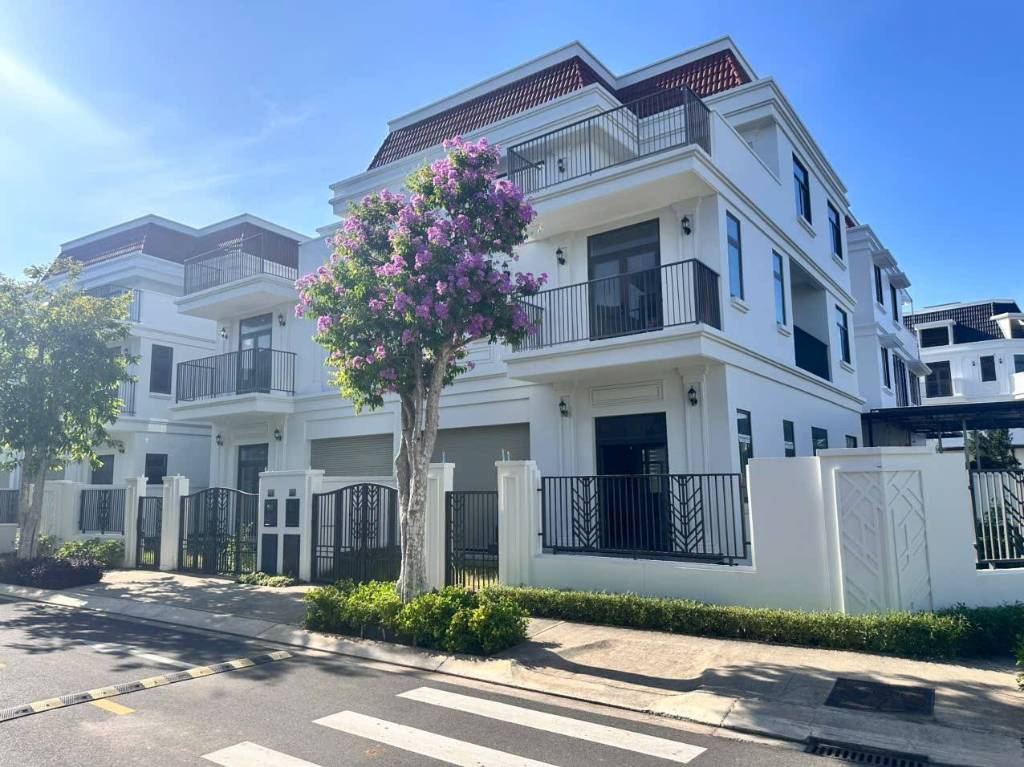 Bán BIỆT THỰ (CĂN GÓC) Trục Chính 21M KDC LAVIDA, Phường 12 - 222M2 (11.5x20)M - ĐB - Giá: 24 Tỷ