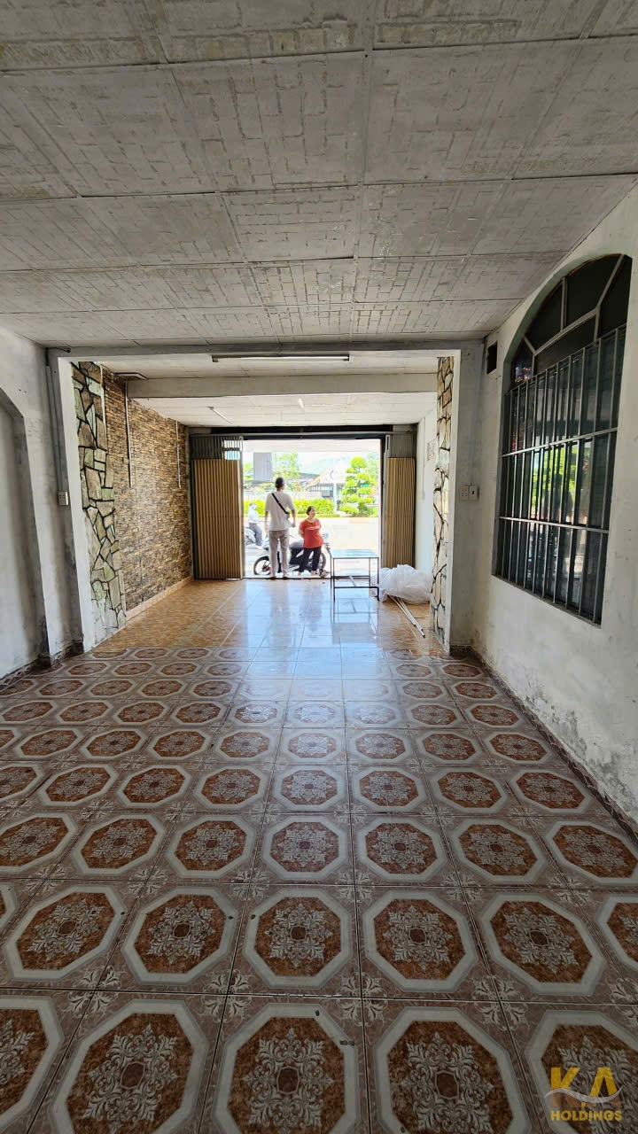 CHO THUÊ MẶT BẰNG MẶT TIỀN ĐƯỜNG LÊ HỒNG PHONG - VT,   (5x9) - GIÁ 10 TRIỆU/ THÁNG