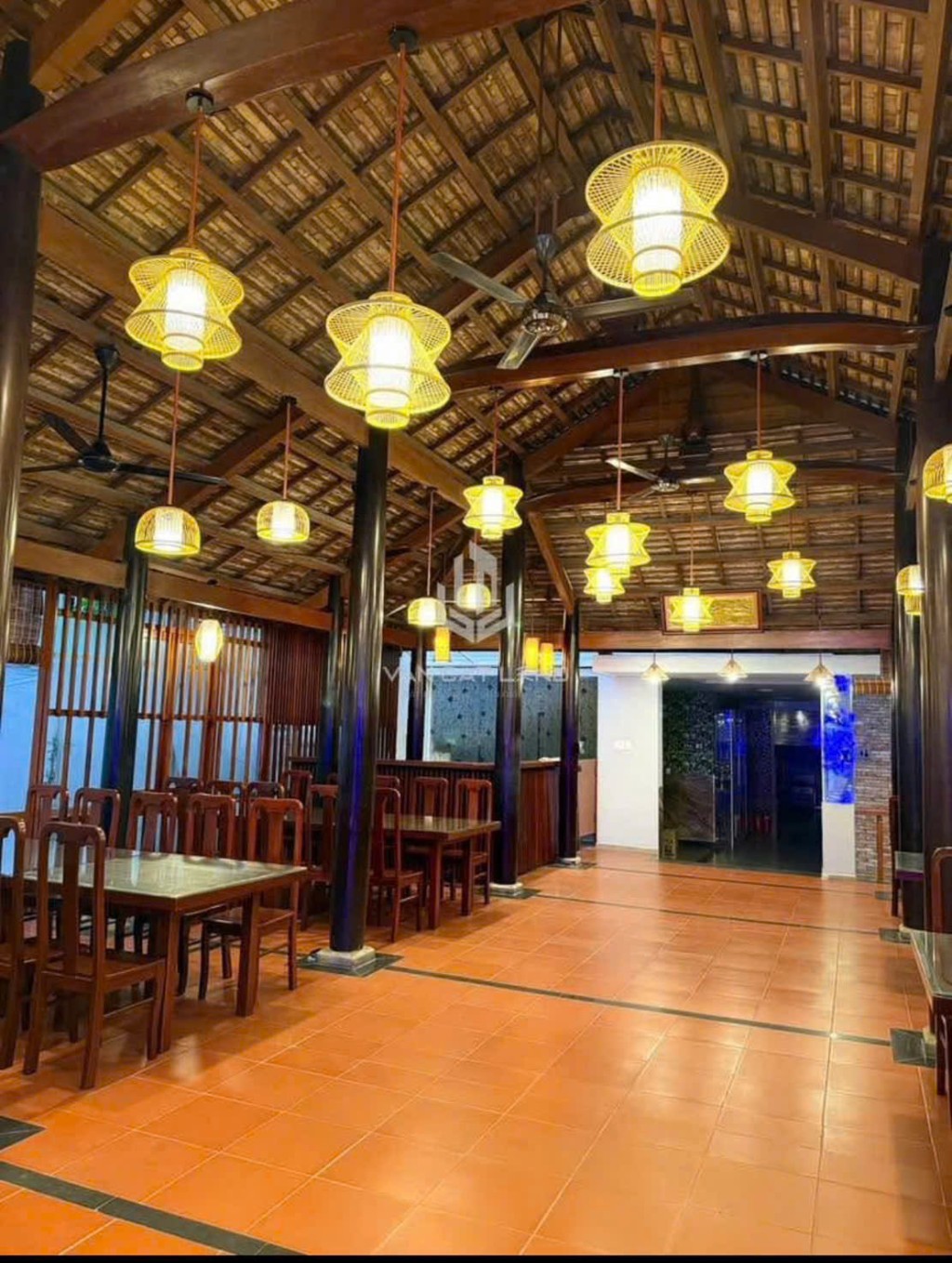 CHO THUÊ NHÀ HÀNG SÂN VƯỜN, NHÀ GỖ – LÊ HỒNG PHONG - TP VŨNG TÀU (GẦN BÃI SAU)