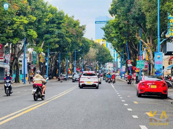 Bán Nhà Mặt Tiền Lê Lợi  - Phường Vũng Tàu - 150M2  KT(5x 30)M - TB - Cho Thuê - Giá  16.2 Tỷ