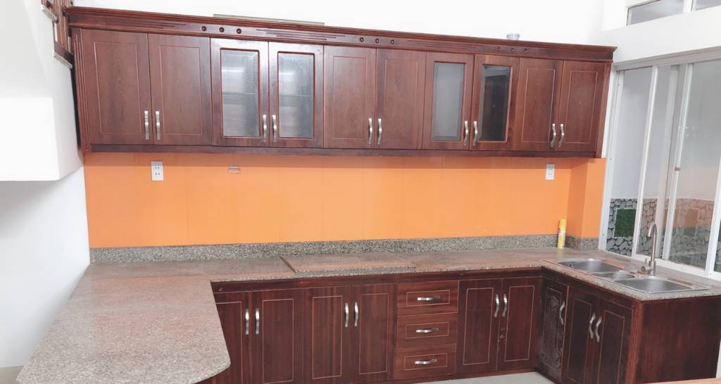 Bán nhà 1 trệt 1 lầu đường 30/4 p.rạch dừa, tp.vũng tàu_69m_5x14m_tn_g.iá 3.5 tỷ