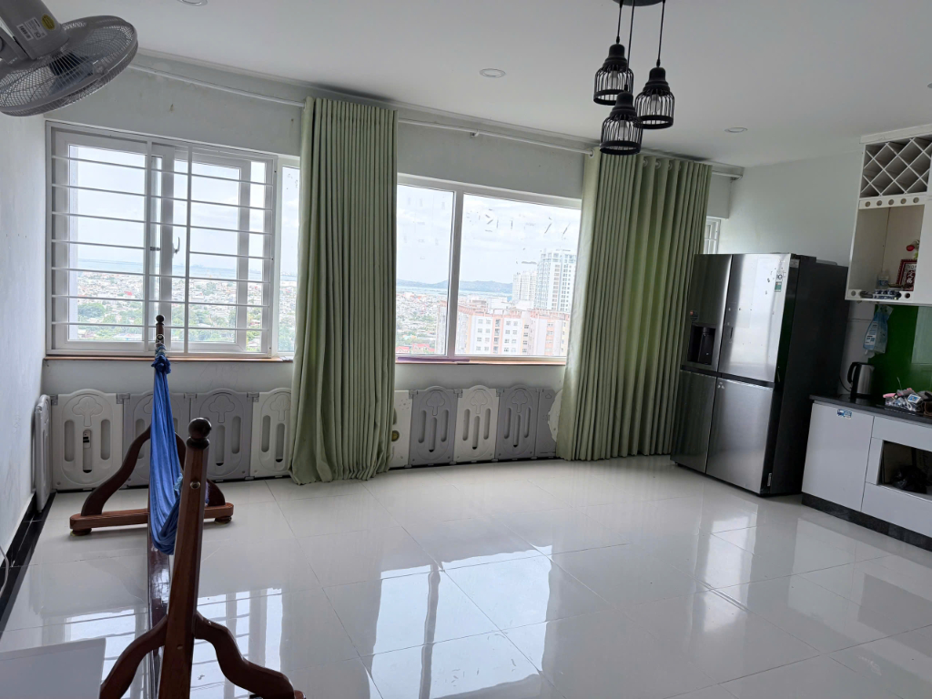 BÁN CĂN HỘ PHOENIX  - TẦNG CAO - 52M - ĐÔNG NAM - VIEW HỒ - GIÁ 2.35 TỶ (TL)